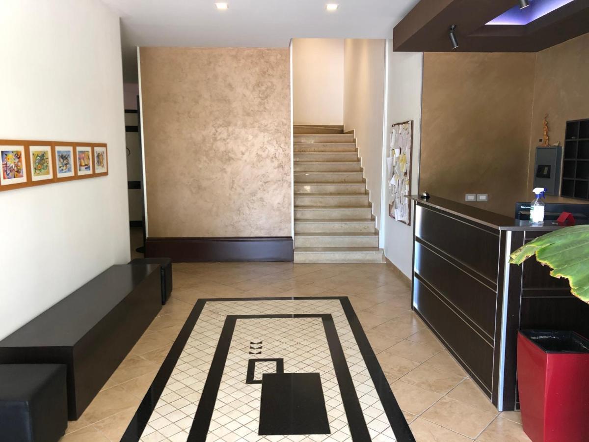 Hotel Apartments Ardo Golem  Zewnętrze zdjęcie